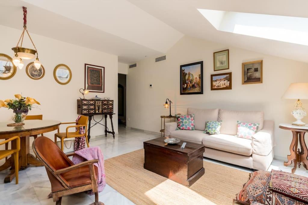 Apartamentos Rg, San Vicente 22 Sevilla Eksteriør billede