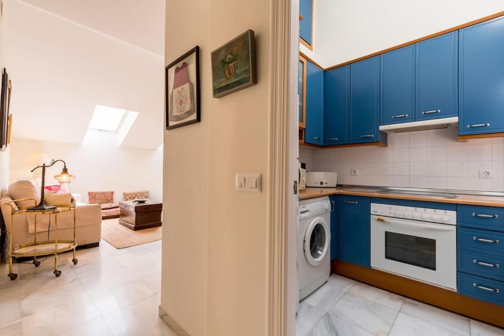 Apartamentos Rg, San Vicente 22 Sevilla Eksteriør billede
