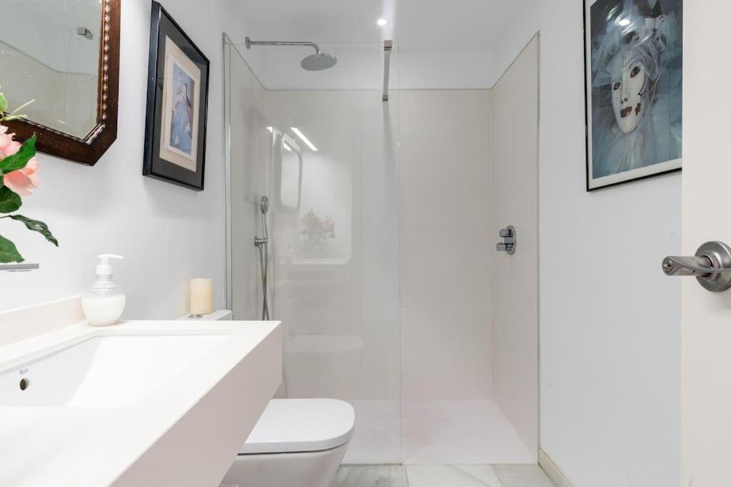 Apartamentos Rg, San Vicente 22 Sevilla Eksteriør billede