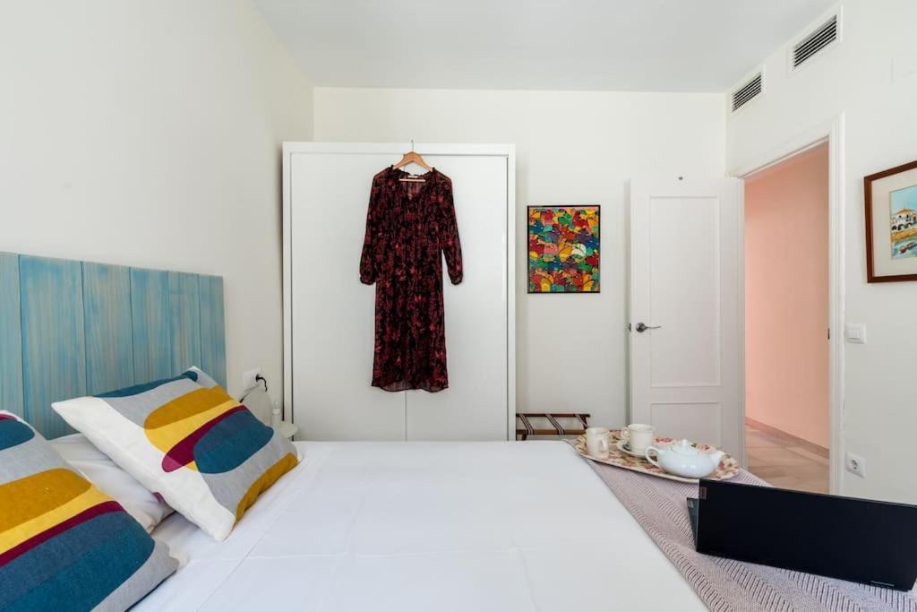 Apartamentos Rg, San Vicente 22 Sevilla Eksteriør billede